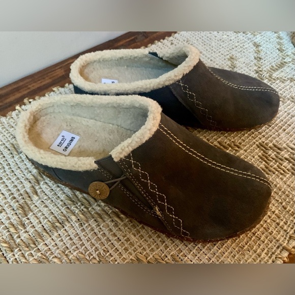 Earth Origins Gray Mules with Cream Lining NWOT - SZ 9W - Picture 5 of 8